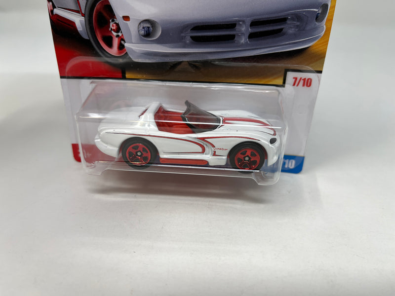 Dodge Viper RT/10 * Hot Wheels Decades Series Target * White