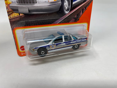 Chevy Caprice Classics Police #67 * Matchbox Basic Series * Silver