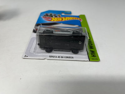 Toyota AE-86 Corolla #222 * 2014 Hot Wheels * Silver