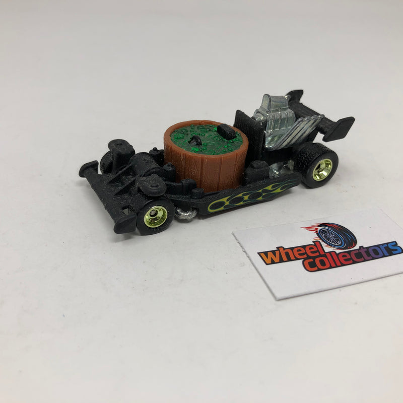 Hot Tub Halloween Car * Hot Wheels 1:64 scale Loose Car Culture