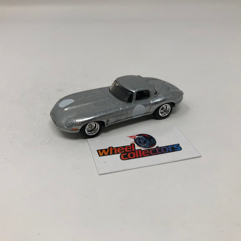 Jaguar Lightweight E-Type * Hot Wheels 1:64 scale Loose