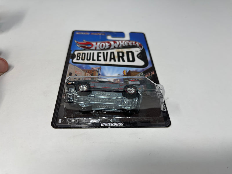 Custom V-8 Vega * Hot Wheels Boulevard * Variation Rims Error