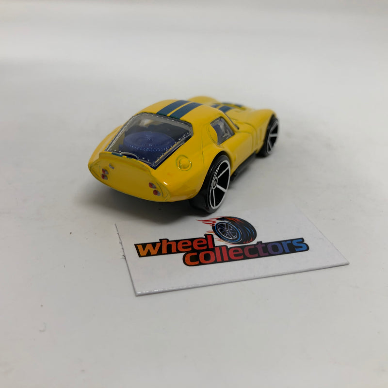 Shelby Cobra Daytona * Hot Wheels Loose 1:64 Scale Diecast Model