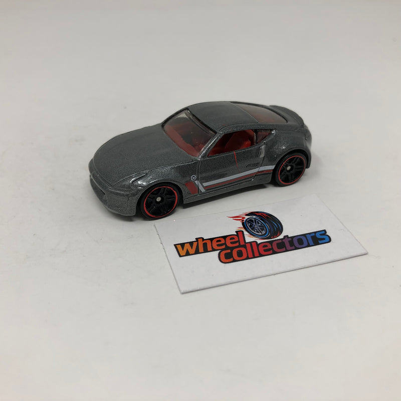 Nissan 370Z * Hot Wheels Loose 1:64 Scale Diecast Model