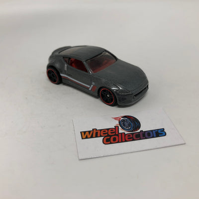 Nissan 370Z * Hot Wheels Loose 1:64 Scale Diecast Model