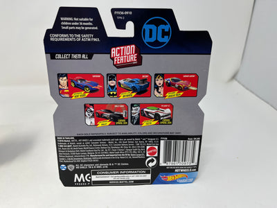 Wonder Woman w/ Action Feature *  Hot Wheels DC Character Cars