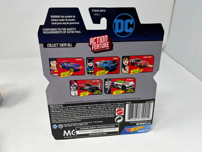 Superman w/ Action Feature *  Hot Wheels DC Character Cars