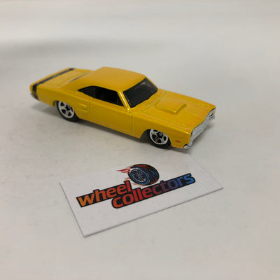 1969 Dodge Coronet Super Bee * Hot Wheels Loose 1:64 Scale Diecast Model