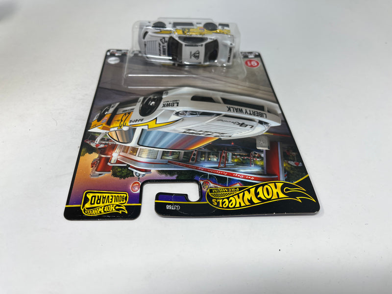 LB Super Silhouette Nissan Silvia S15 * Hot Wheels Boulevard