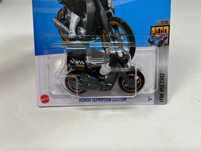 Honda Super Cub Custom #159 * Treasure Hunt * 2024 Hot Wheels Case J