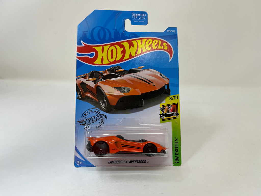 ミニカー Hot Wheels 55 Land Rover & Lamborghini Amazon.com: Hot