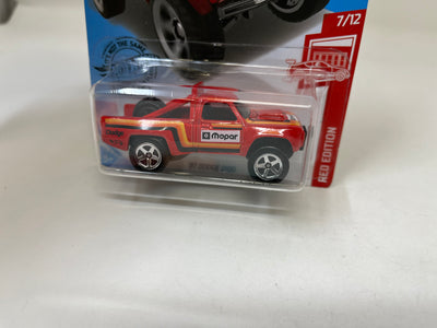 '87 Dodge D100 #64 * Target Red Edition * 2019 Hot Wheels USA Card