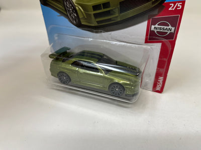 Nissan Skyline GT-R (BNR34) #45 * Green * 2019 Hot Wheels USA Card