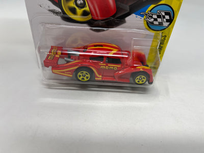 Volkswagen Kafer Racer #56 Momo * 2017 Hot Wheels * RED