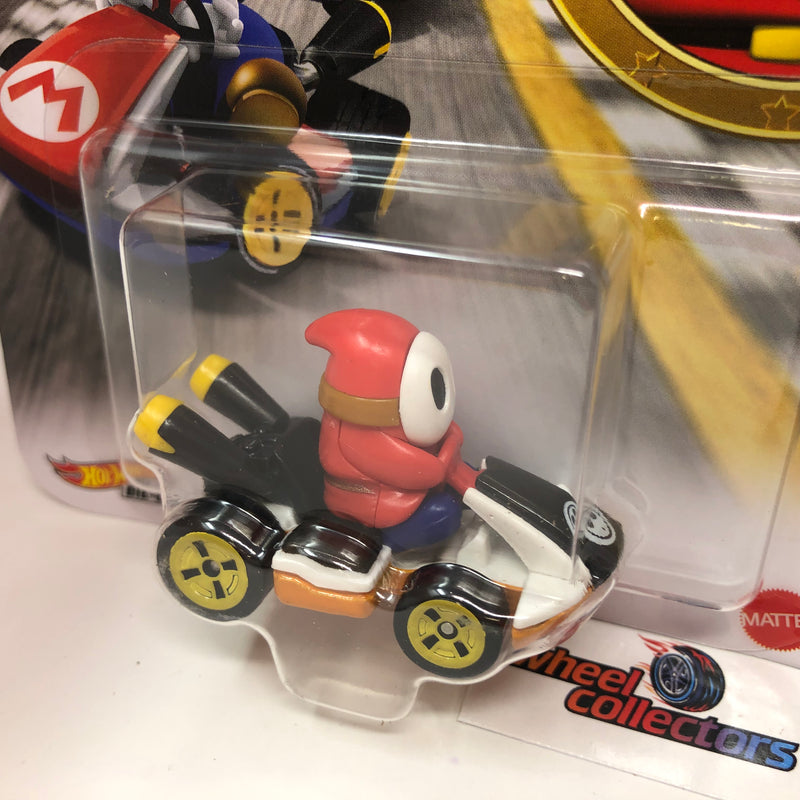 Shy Guy Standard Kart * 2023 Hot Wheels MARIO KART Nintendo Case F Release