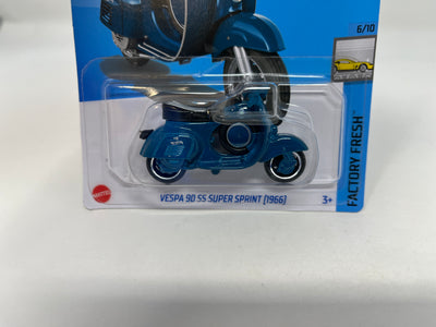 1966 Vespa 9 SS Super Sprint #71 * Blue * 2024 Hot Wheels Case N