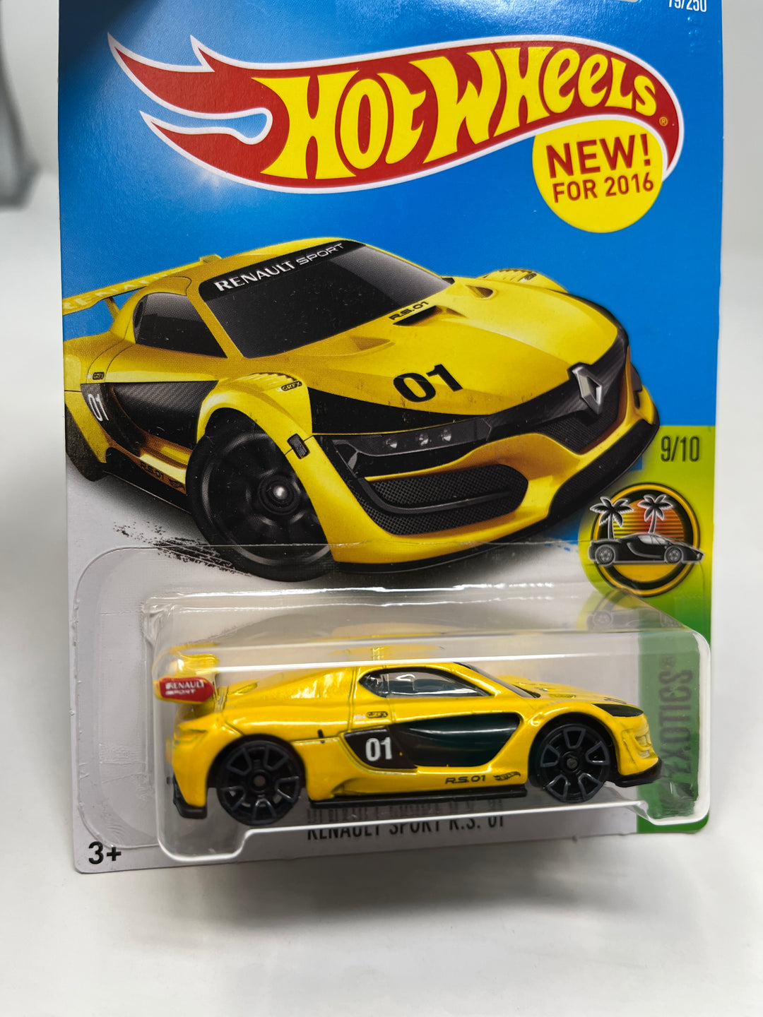 Renault Sport RS 01 #79 * 2016 Hot Wheels * Yellow