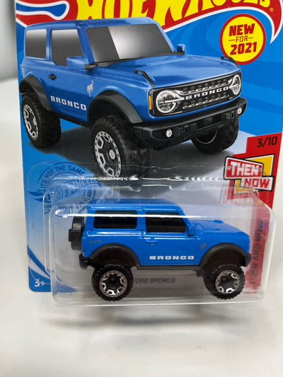 '21 Ford Bronco #100 * 2021 Hot Wheels * BLUE