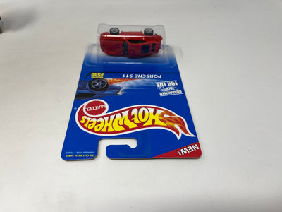 Porsche 911 #590 * Red w/ 5sp Rims * Hot Wheels Blue Card