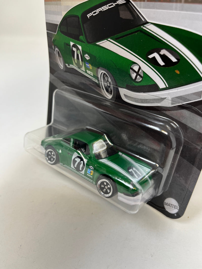 1971 Porsche 911 * Green * 2024 Hot Wheels Vintage Racing Club