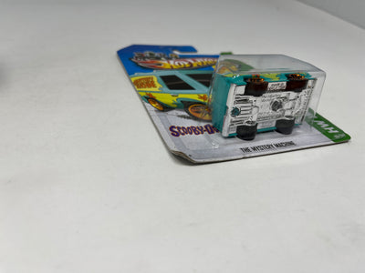 The Mystery Machine #38 * Scooby-Doo * 2012 Hot Wheels