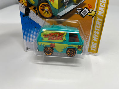 The Mystery Machine #38 * Scooby-Doo * 2012 Hot Wheels