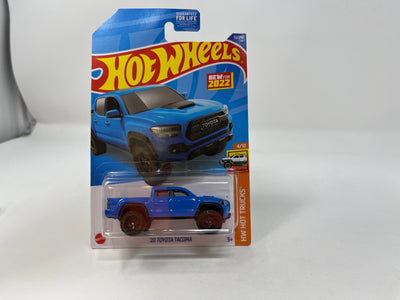 '20 Toyota Tacoma #72 * Blue * 2022 Hot Wheels