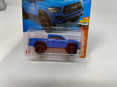 '20 Toyota Tacoma #72 * Blue * 2022 Hot Wheels