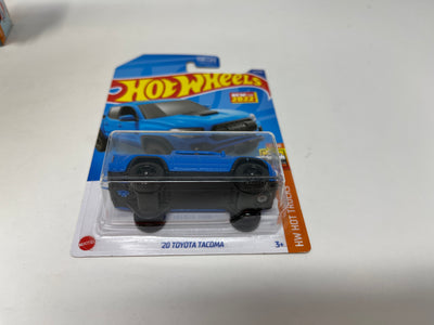 '20 Toyota Tacoma #72 * Blue * 2022 Hot Wheels