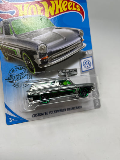 '69 Volkswagen Squareback #137 * ZAMAC Walmart Only * 2019 Hot Wheels