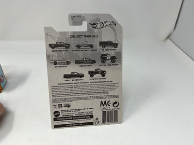 Datsun 620 4/8 * White * Hot Wheels Truck Series