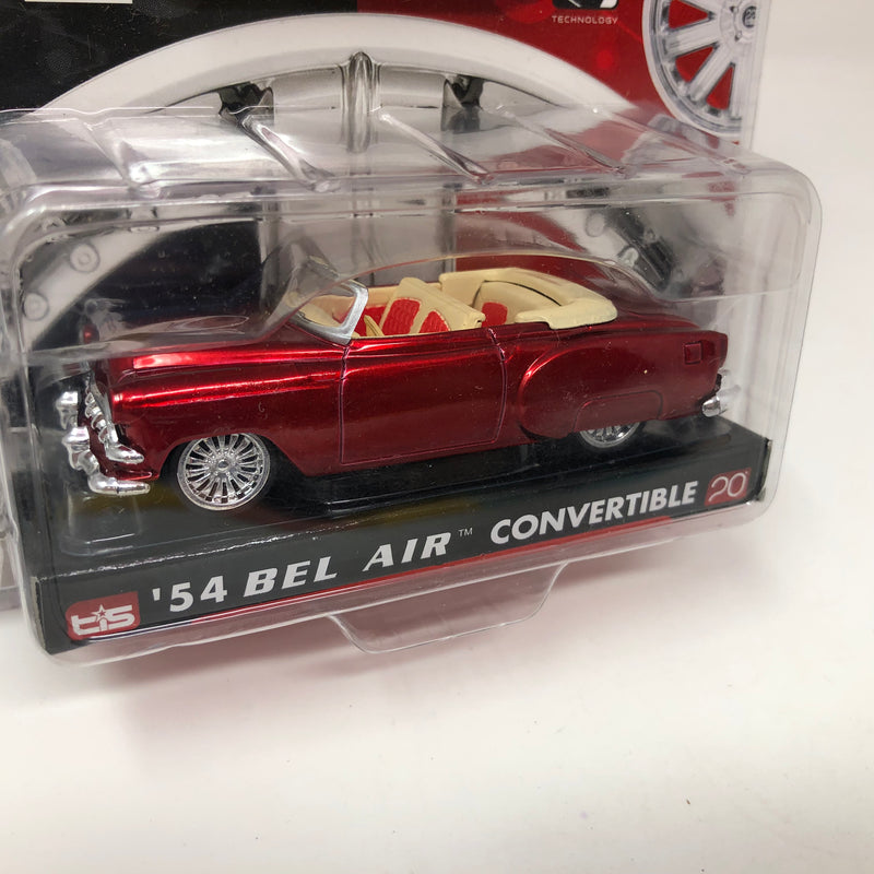 1954 Chevy Bel Air Convertible * Malibu International 1:64 scale diecast