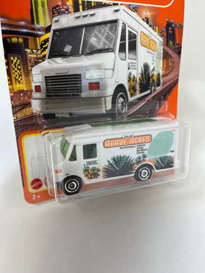 Express Delivery #20 * White * 2024 Matchbox Case D