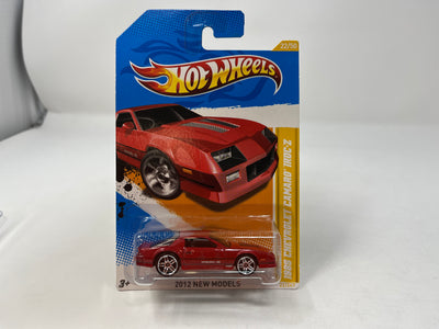 1985 Chevrolet Camaro IROC-Z #22 * RED * 2012 Hot Wheels