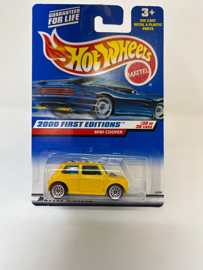 Mini Cooper * Yellow w/ Lace Rims * 2000 Hot Wheels