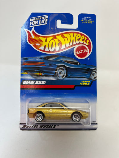 BMW 850i #1093 * Gold w/ Lace  Rims * 1999 Hot Wheels