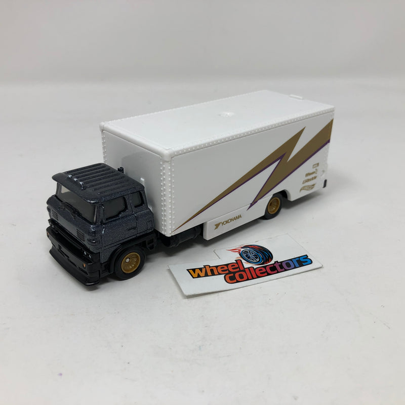 Sakura Sprinter Car Hauler * Hot Wheels Loose 1:64 Scale Team Transport