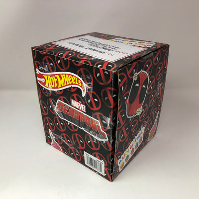 Deadpool Marvel Birthday * Hot Wheels Mattel Creations RLC