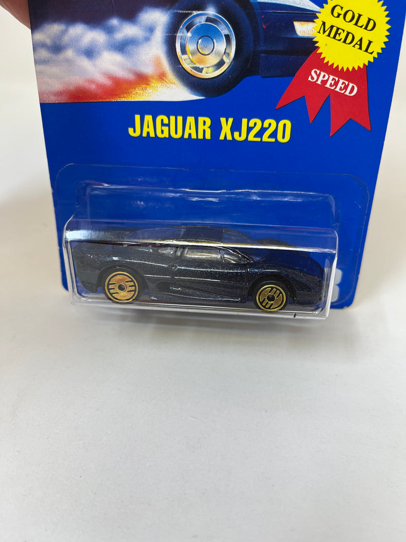 Jaguar XJ220 