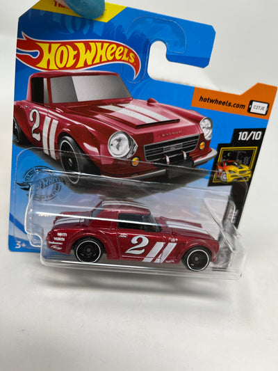 Fairlady 2000 * RED * 2019 Hot Wheels Short Card