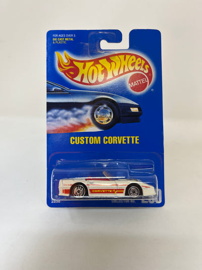 Custom Corvette #200 * White w/ UH Rims * Hot Wheels Blue Card