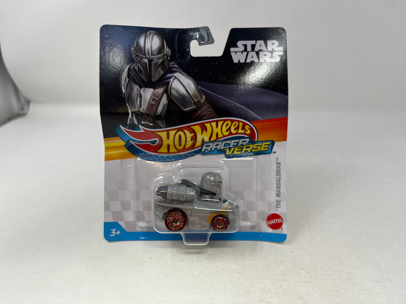 Mandalorian * Star Wars * 2025 Hot Wheels Racer Verse Case E * BAD CARD