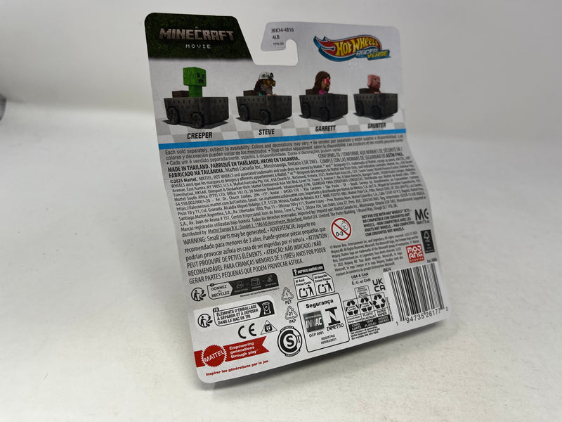 Steve * Minecraft Movie * 2025 Hot Wheels Racer Verse Case E * BAD CARD