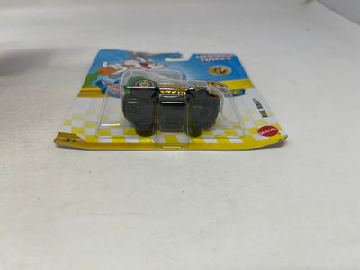 CHASE * Bugs Bunny Looney Tunes * 2025 Hot Wheels Racer Verse Case E * BAD CARD