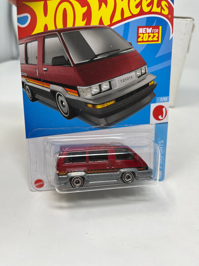 1986 Toyota Van #173 * Burgundy * 2022 Hot Wheels