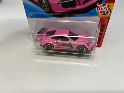 Porsche 911 GT3 RS #220 * PINK * 2025 Hot Wheels  NEW! M Case
