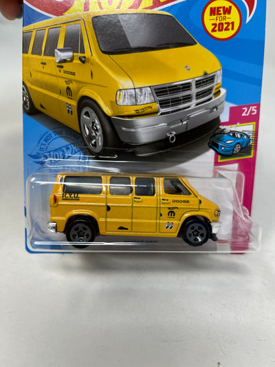 Dodge Van #50 * YELLOW * 2021 Hot Wheels