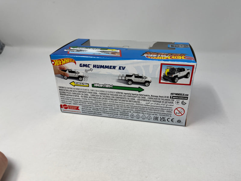 GMC Hummer EV * WHITE * 2024 Hot Wheels Pull-Back Speeders 1:43 scale