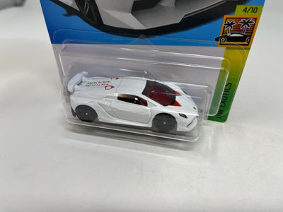 Lamborghini Sesto Elemento #204 * White * 2024 Hot Wheels Case K