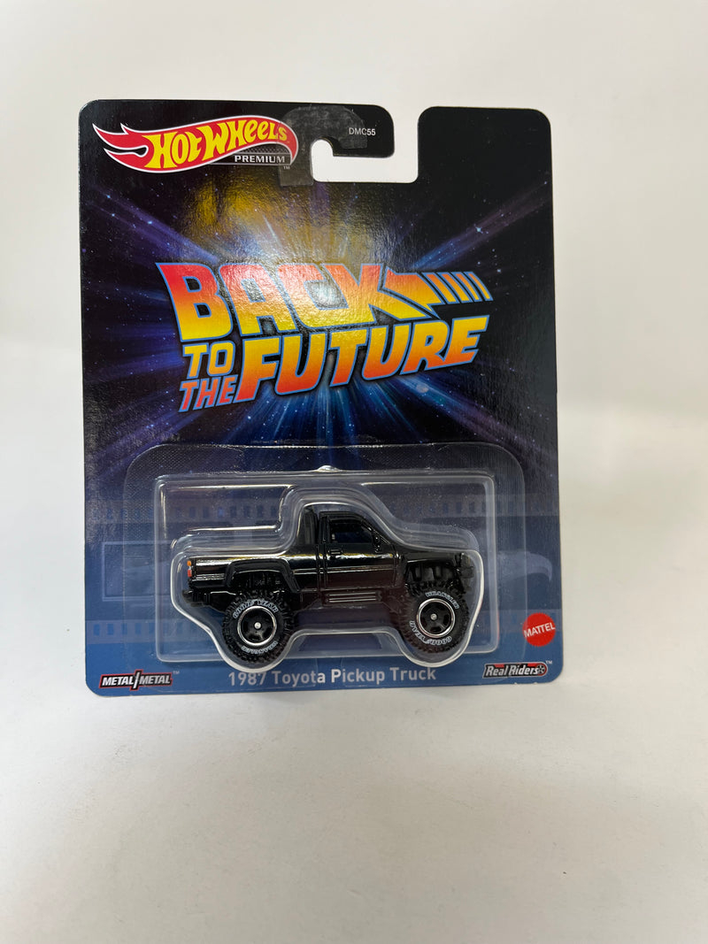 1987 Toyota Pickup Truck Back to the Future * Hot Wheels Retro Entertainment